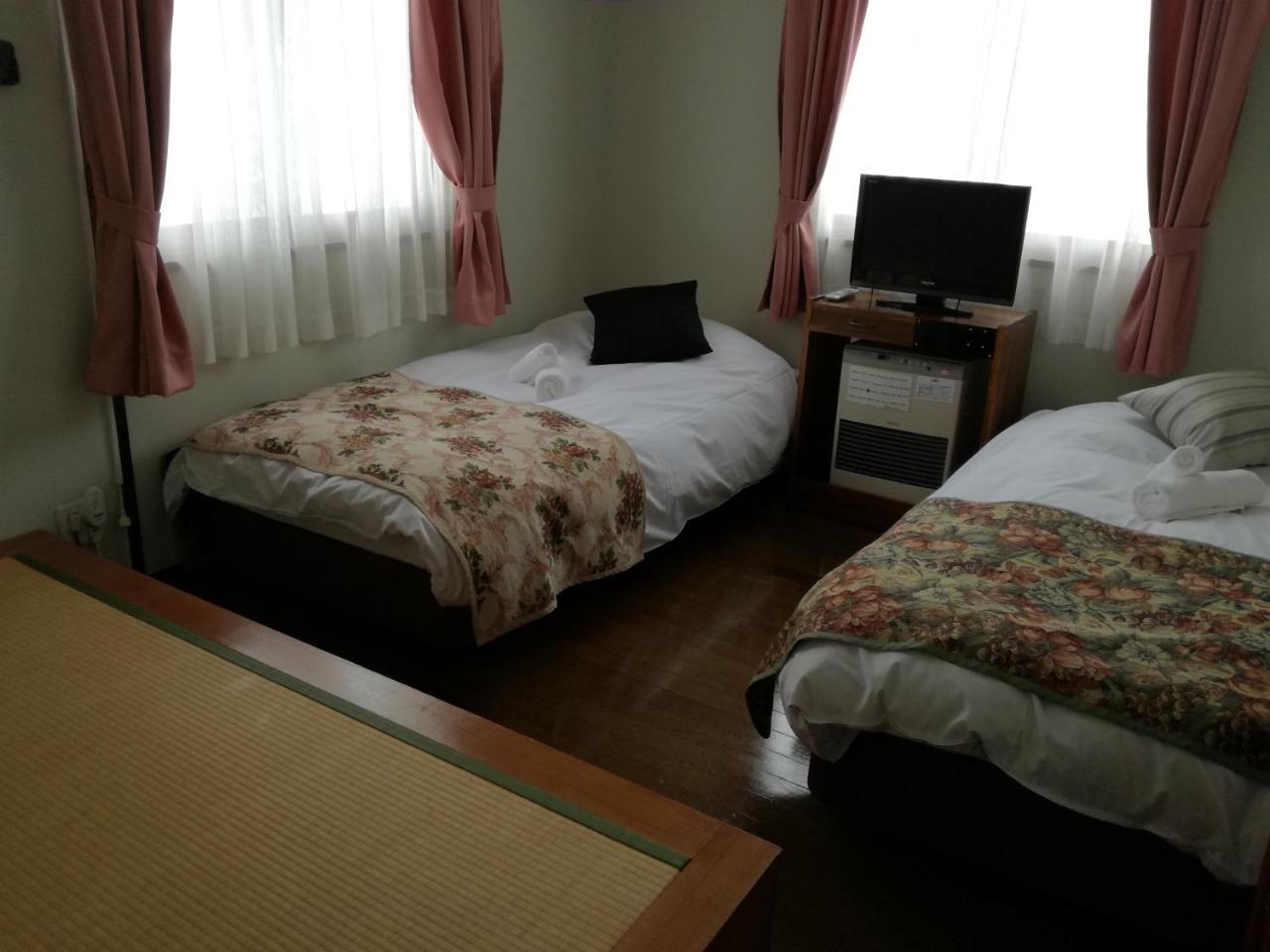 Hakuba Vivaldi Hotel Exterior foto